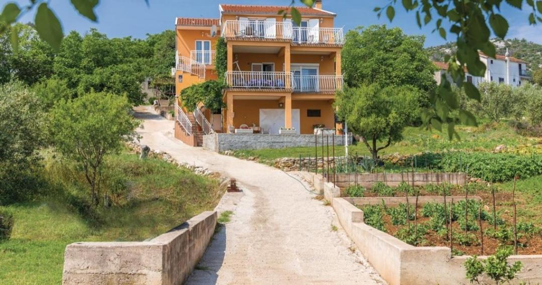 Apartment Petra Raslina Dış mekan fotoğraf