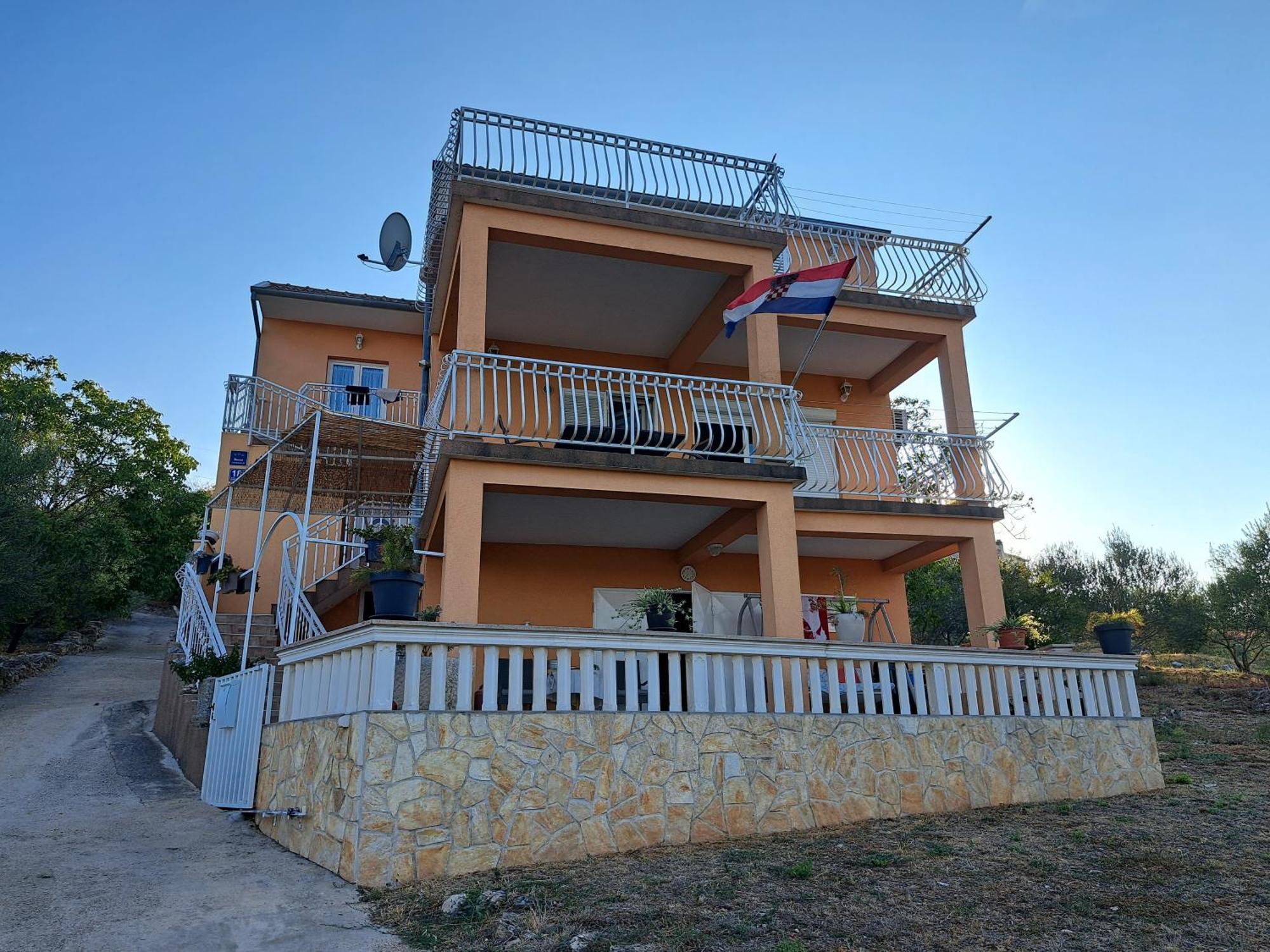 Apartment Petra Raslina Dış mekan fotoğraf